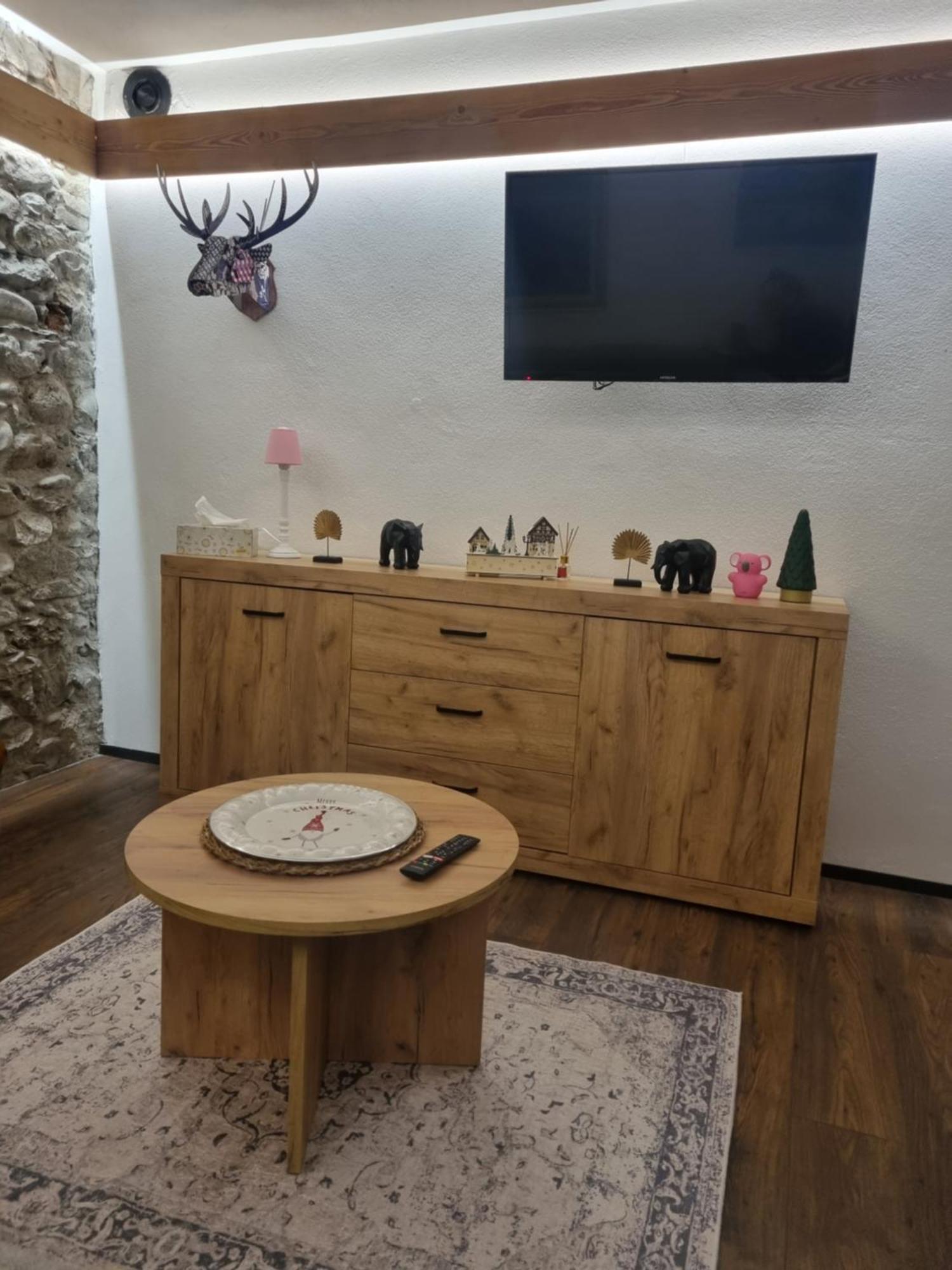 Casa Sofia Apartment Aosta Bagian luar foto